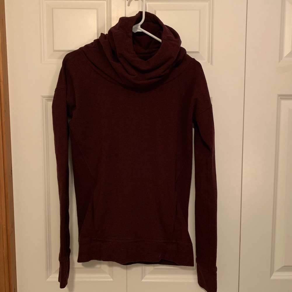 Lululemon sweatshirt!